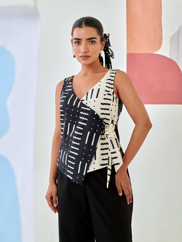 Black & White Abstract Print Wrap Top