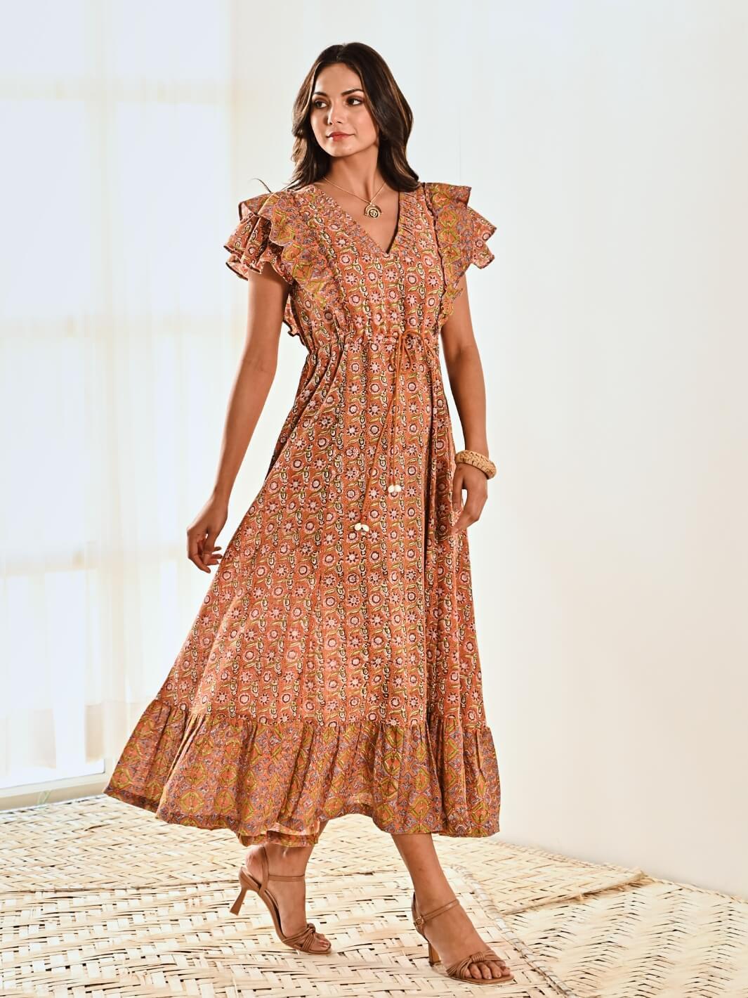 Shop Flowy Dresses for Women | MoonTara Shop Flowy Dresses for Women | MoonTara